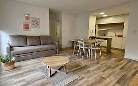 Moderno Departamento Condo Suite C Cochera